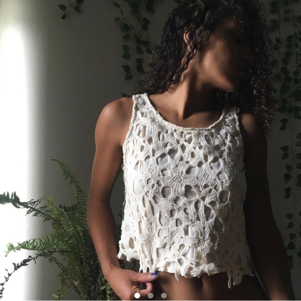 Tan cutout cropped summer tank top